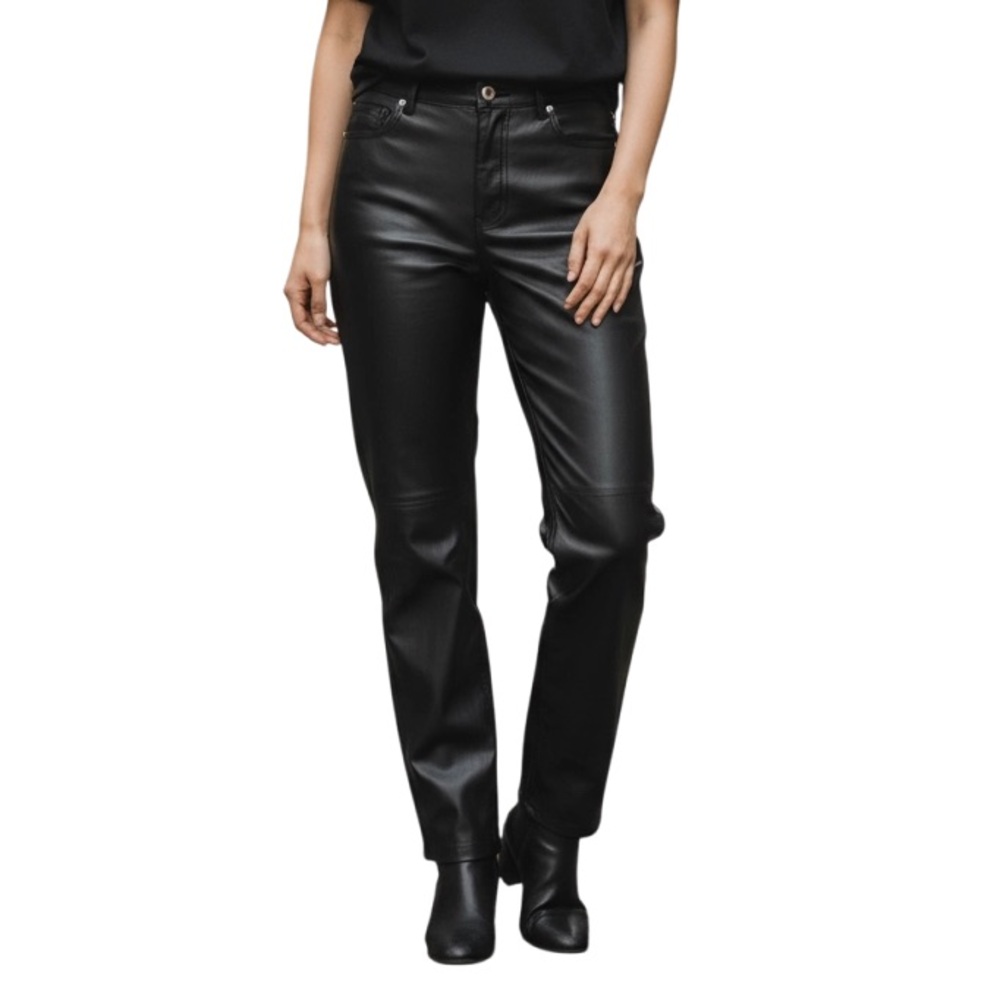 Zara Women's Black Straight Leg Jeans